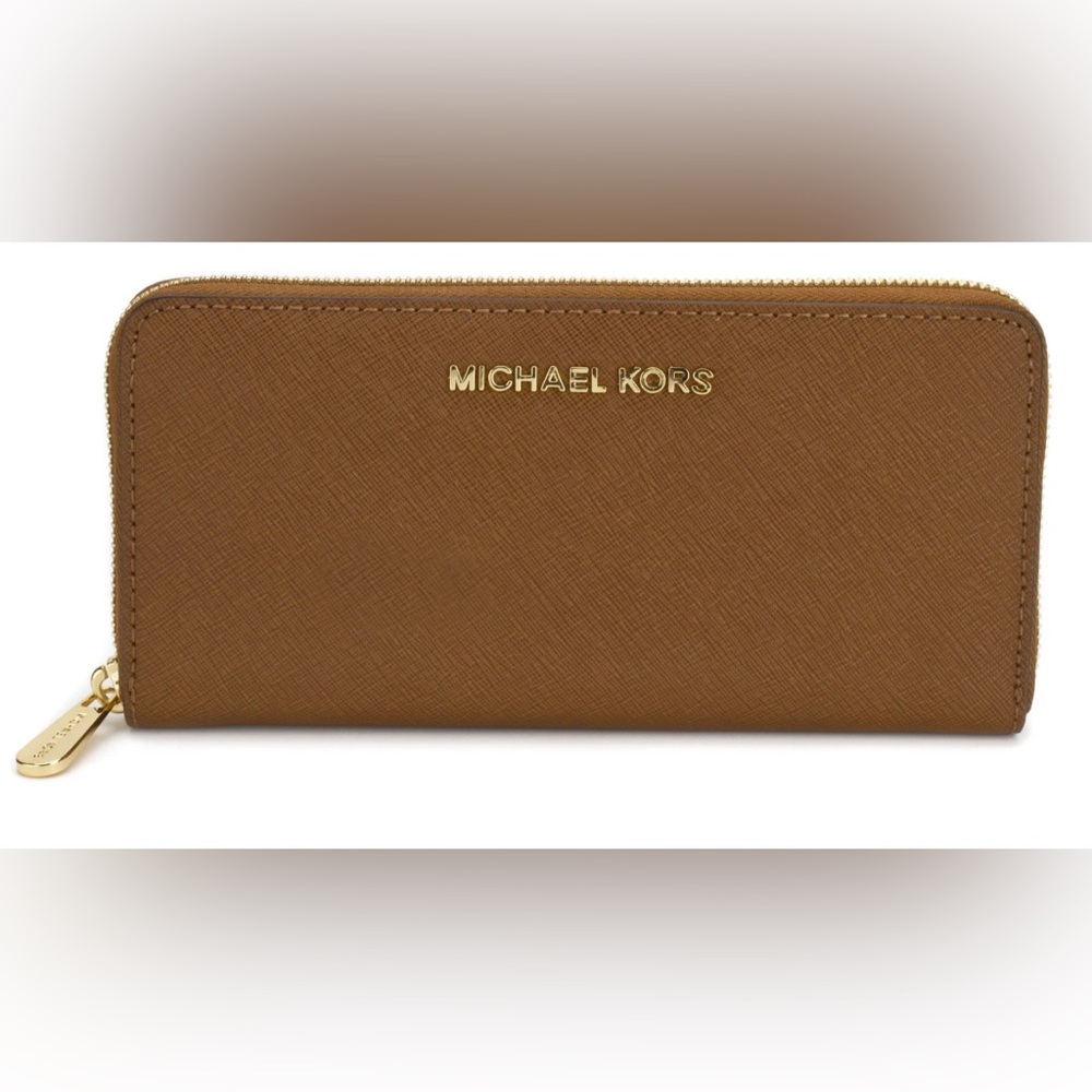 •MICHAEL KORS•BROWN JETSET TRAVEL SAFFIANO LEATHER CONTINENTAL ZIP AROUND WALLET